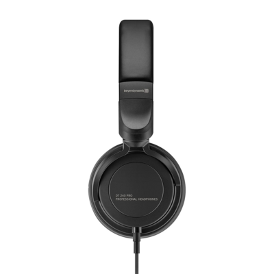 Beyerdynamic DT 240