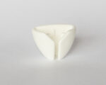 DPA_Tieholder_white