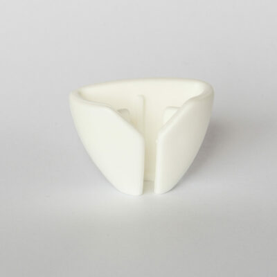 DPA_Tieholder_white