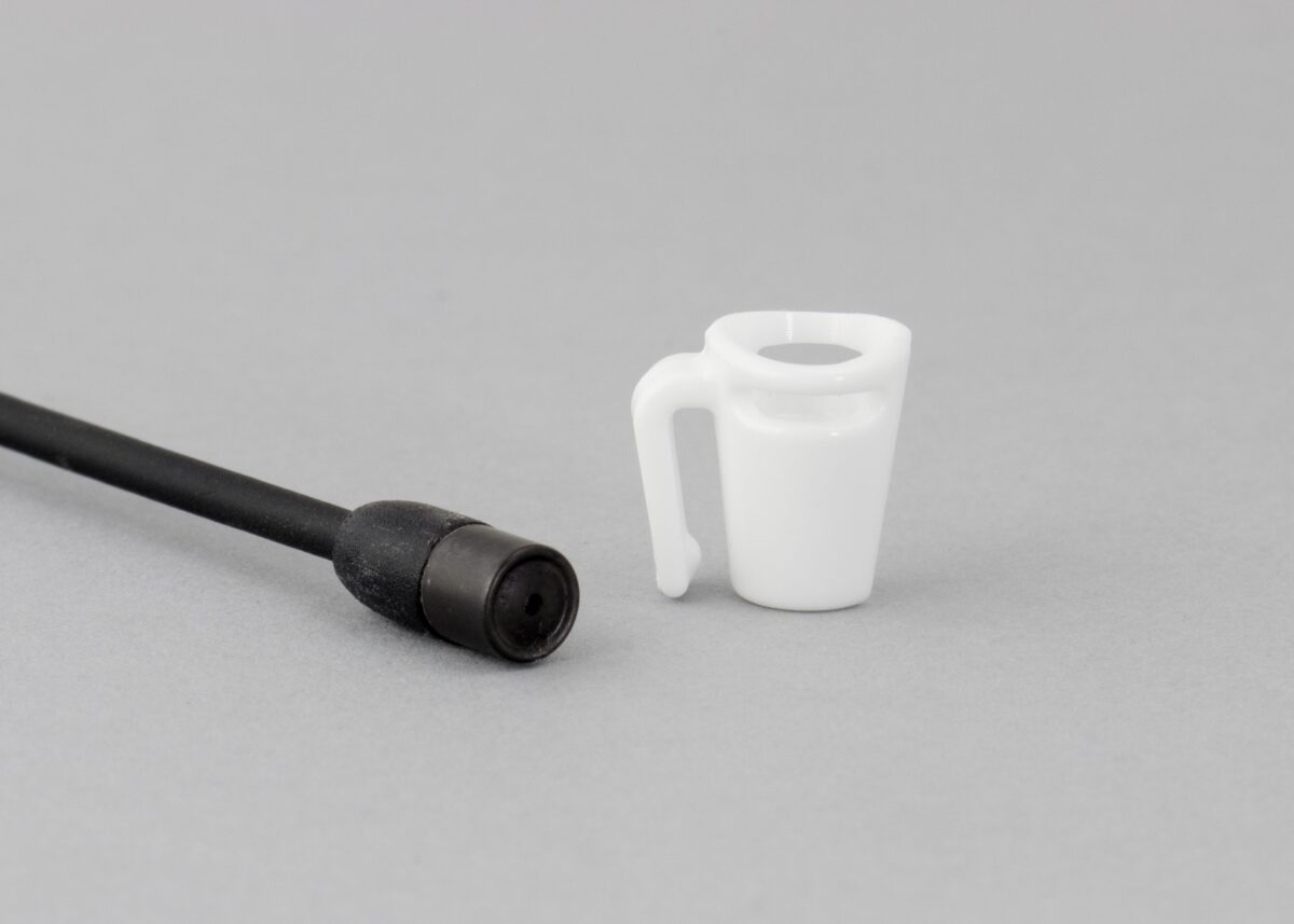 HAM_MKE2_Bra_holder1_white