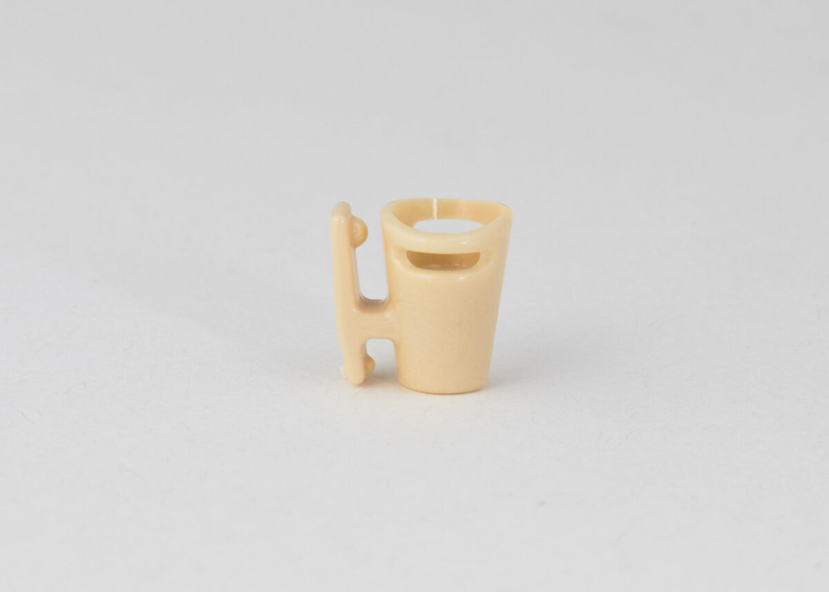 HAM_MKE2_Shirt_holder_beige