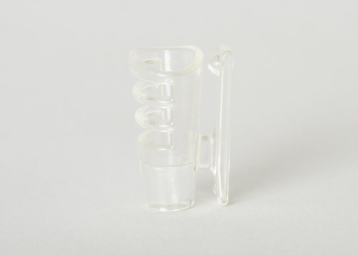 SCSHT1_shirt_holder_transparent