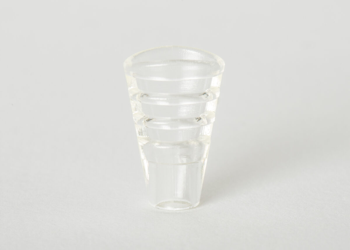 SCTST1_t_shirt_holder_transparent